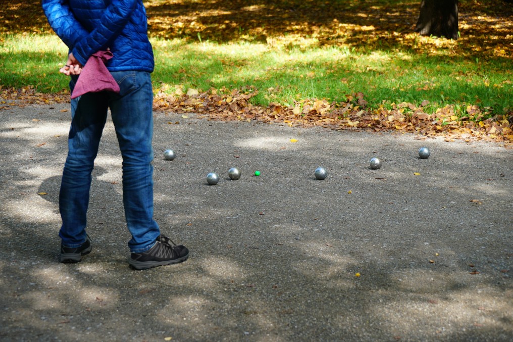 Quelles sont les différentes couleurs de boule de pétanque